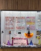 ピンクリボン展示_幸手駅