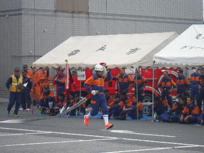 ポンプ操法大会の様子